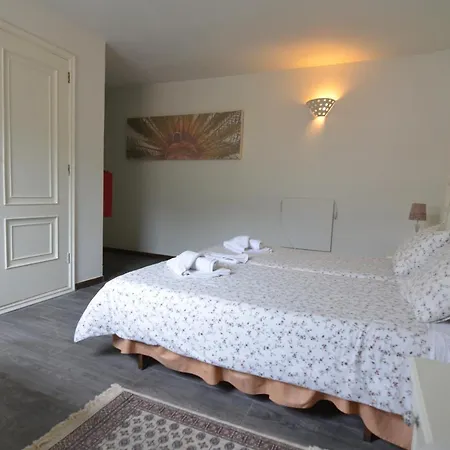 Casa El Patio * Эрмигва